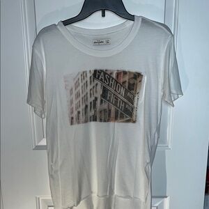 Abercrombie Kids White Short Sleeve Tee Architectural Print